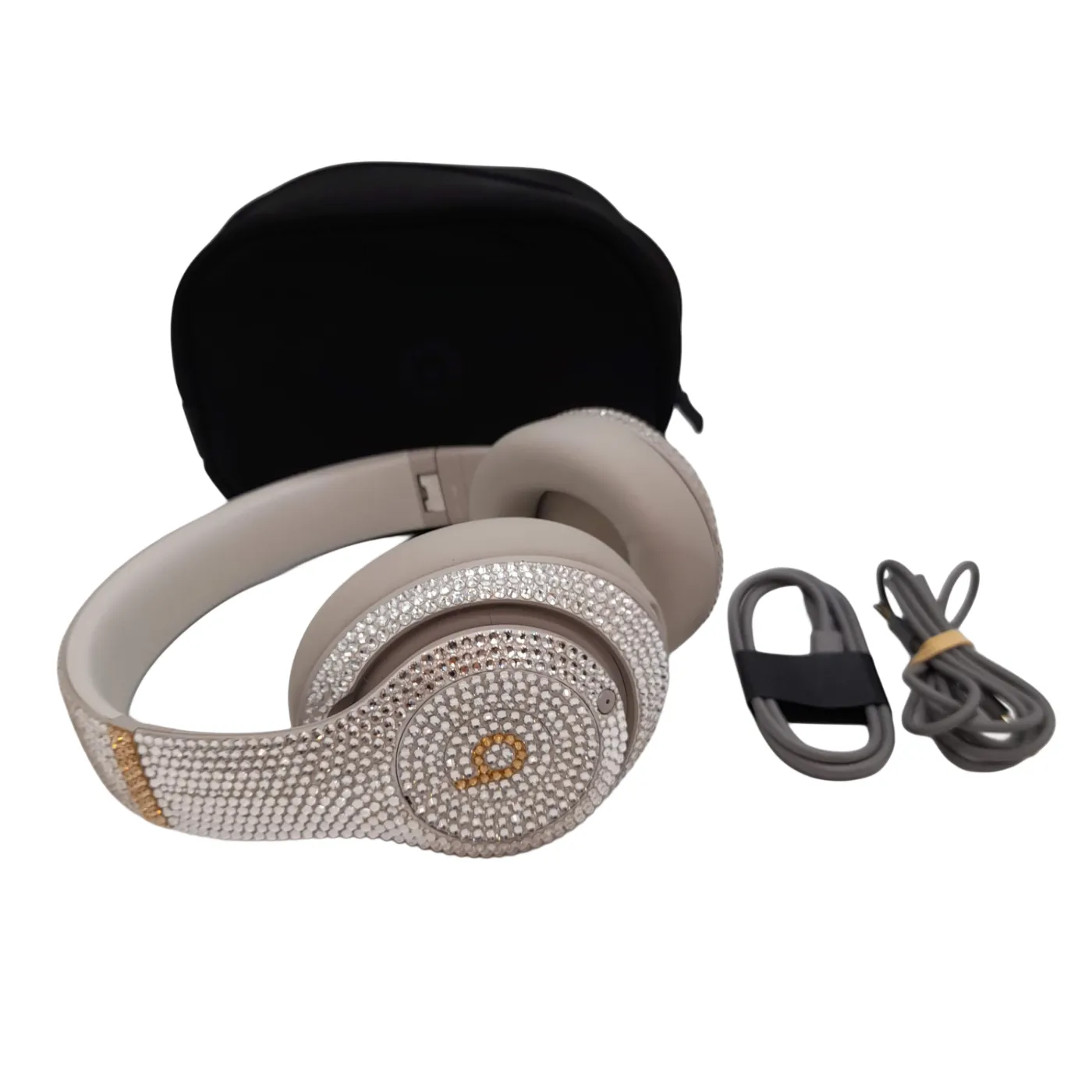 Beats Studio Pro Headphones Bedazzled with Black Case, Charger, AUX (WL 1405399)