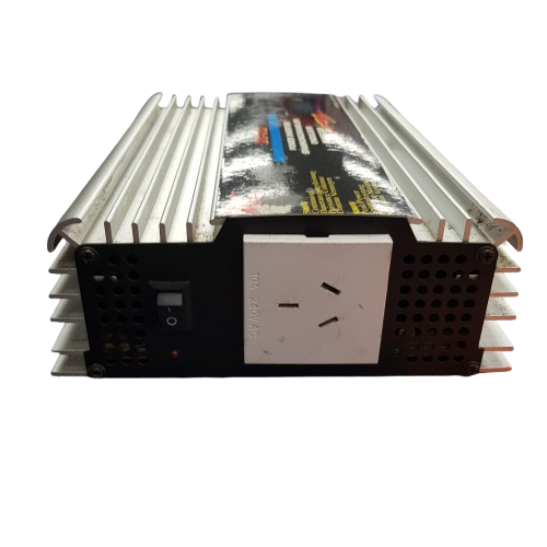 **SOLD AS-IS** Pro User INV500 16562 DC-AC Inverter, 500W Continuous 800W Surge, No Accessories, UNTESTED **SOLD AS IS**(MR)