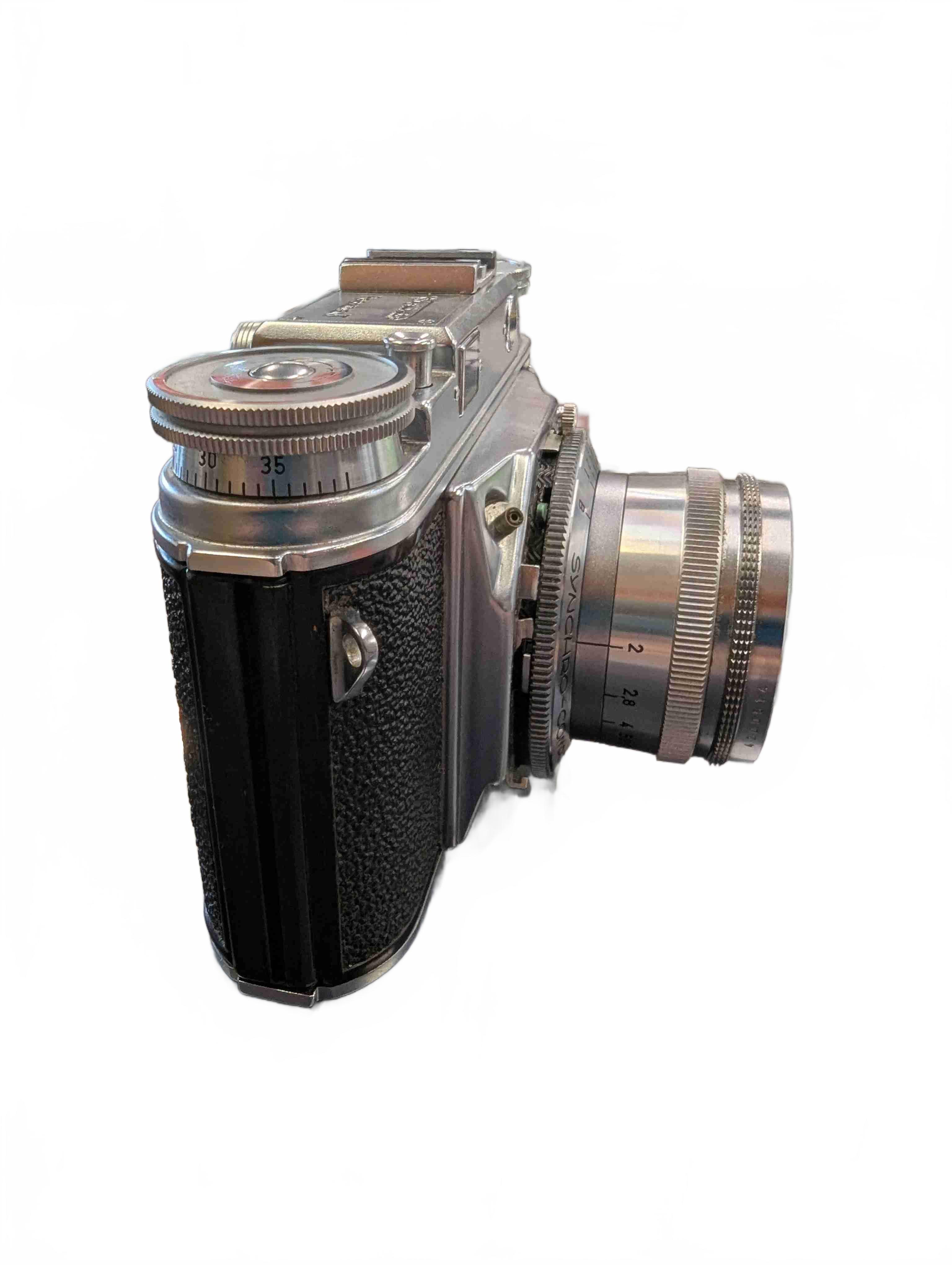 Voigtlander Prominent Vintage 35mm Film Camera, With Ultron 50mm Lens + Leather Case, Excellent USED Condition – UNTESTED (GE 1435750)