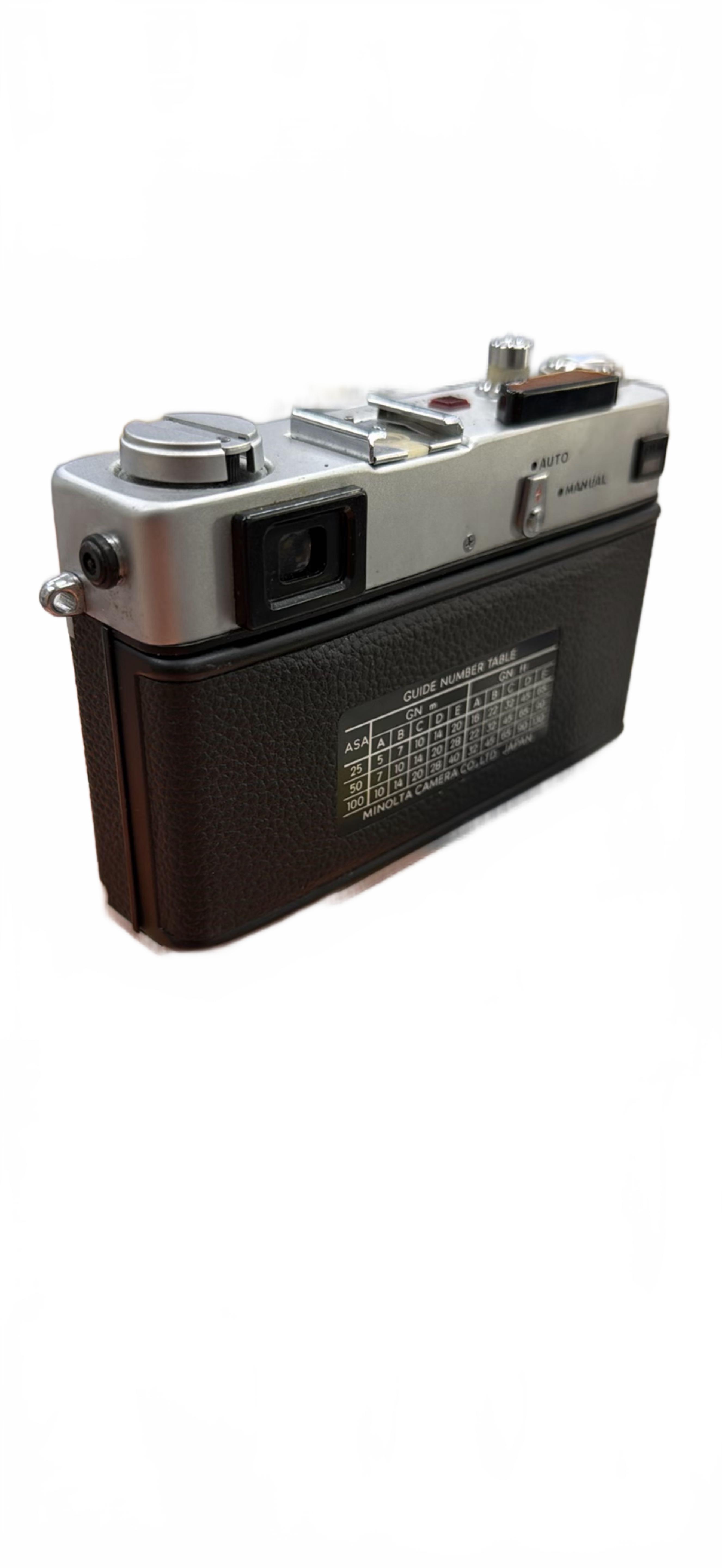 Minolta Hi Matic E Camera SOLD AS IS (1434467) (NA)