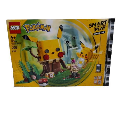 LEGO 72164 Pokemon Yellow Training House with Pikachu *Box Damaged* (LN)
