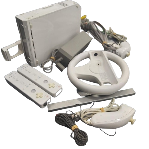 NINTENDO CONSOLE WII RVL-001 WHITE WITH POWERCORD 2X CONTROLLERS 2X NUNCHUCKS SENSOR BAR STEERING WHEEL GUN ACCESSRORY
