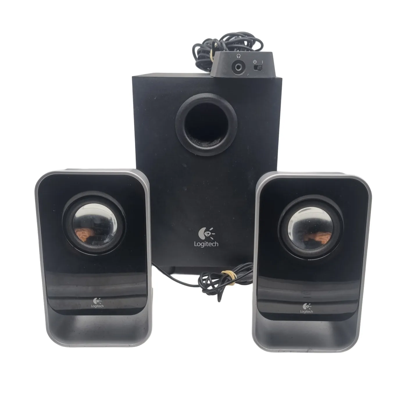 Logitech LS21 2.1 Stereo Speaker System (Black) (WR 1402380)
