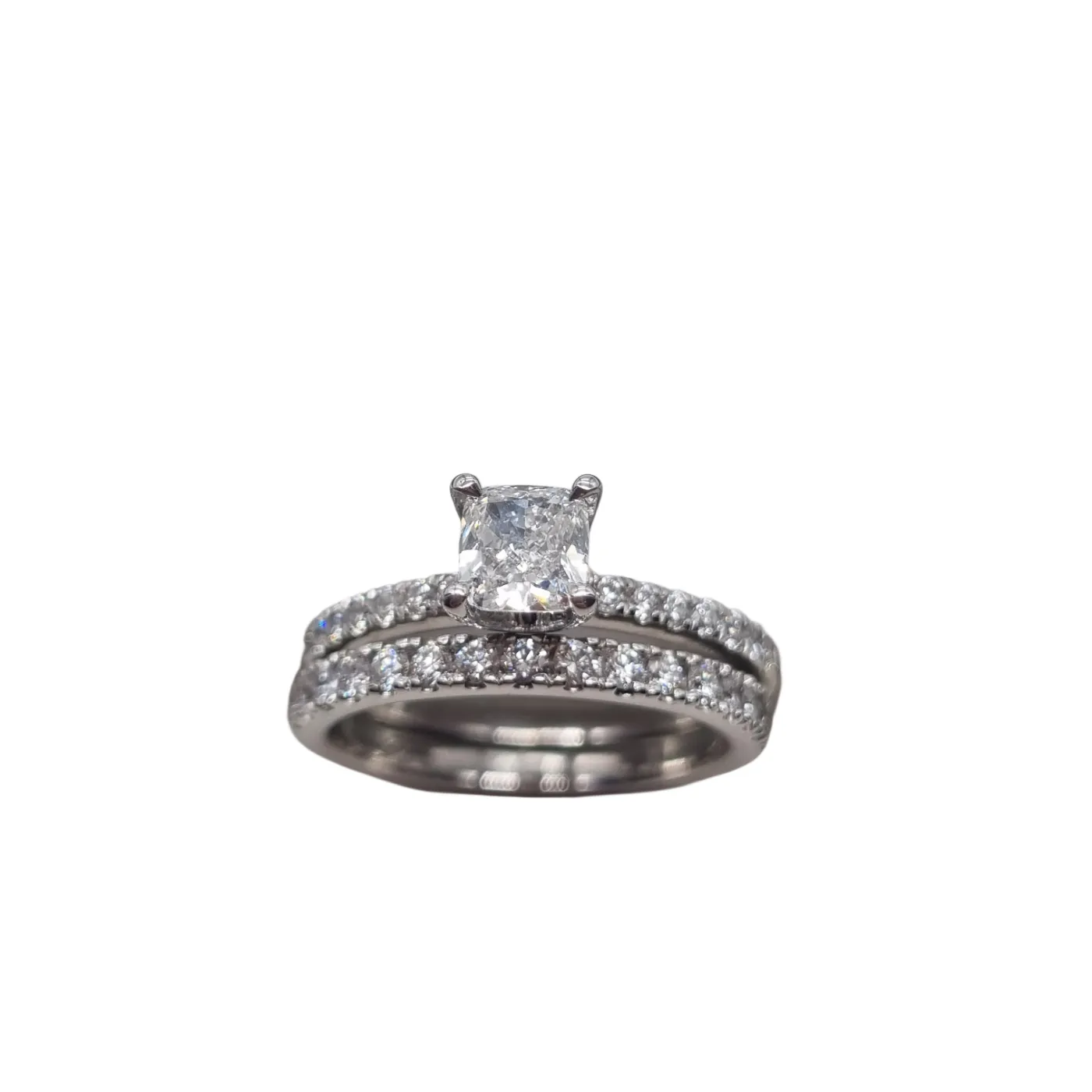 18ct White Gold 6.36g 31 Stone Diamond Two Ring Set  – Size 6.5 + Val Certificate