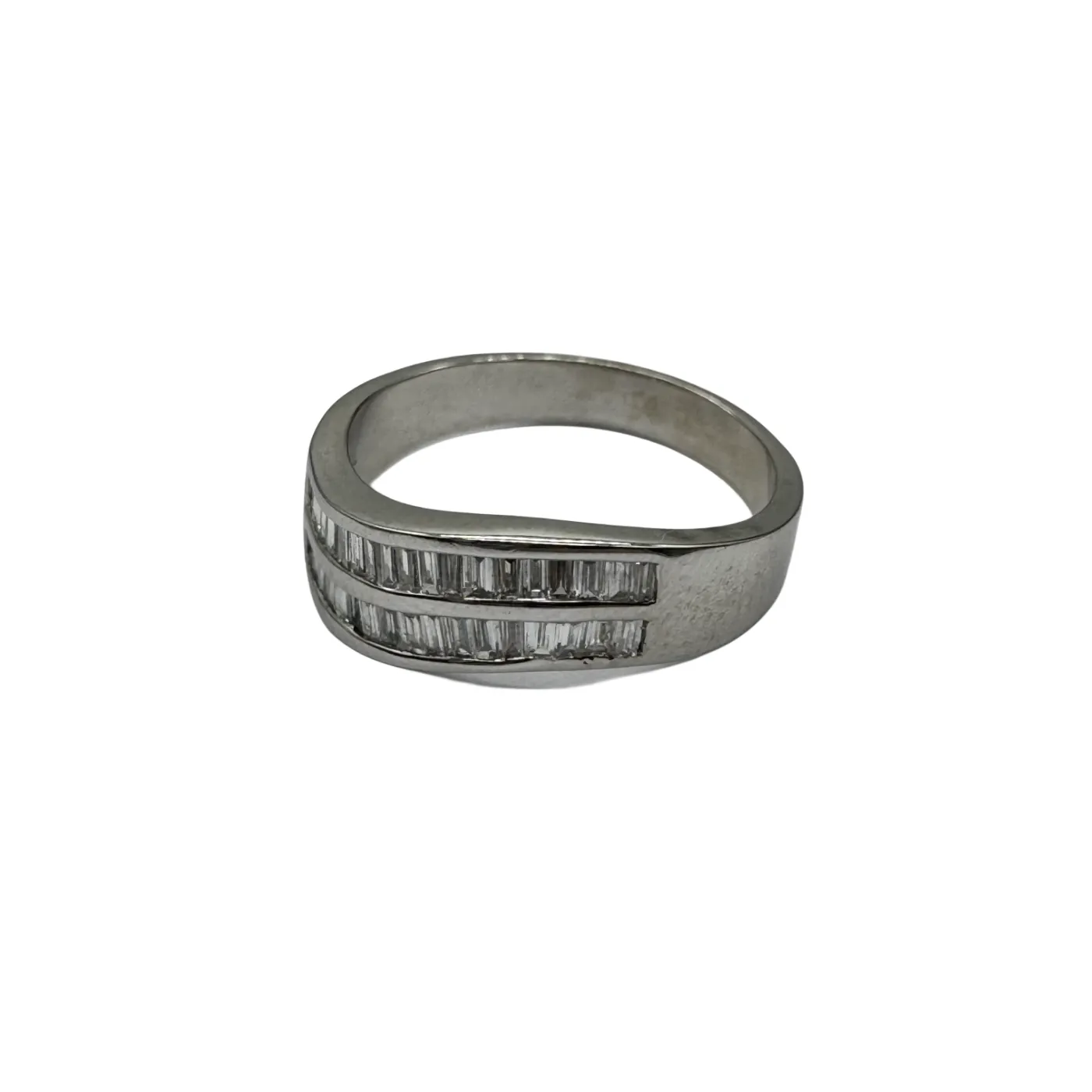 Ladies 18ct White Gold 35 Tapered Baguette Diamond Ring 0.50 TDW M 6 1/2 With Valuation (WR 1263684)