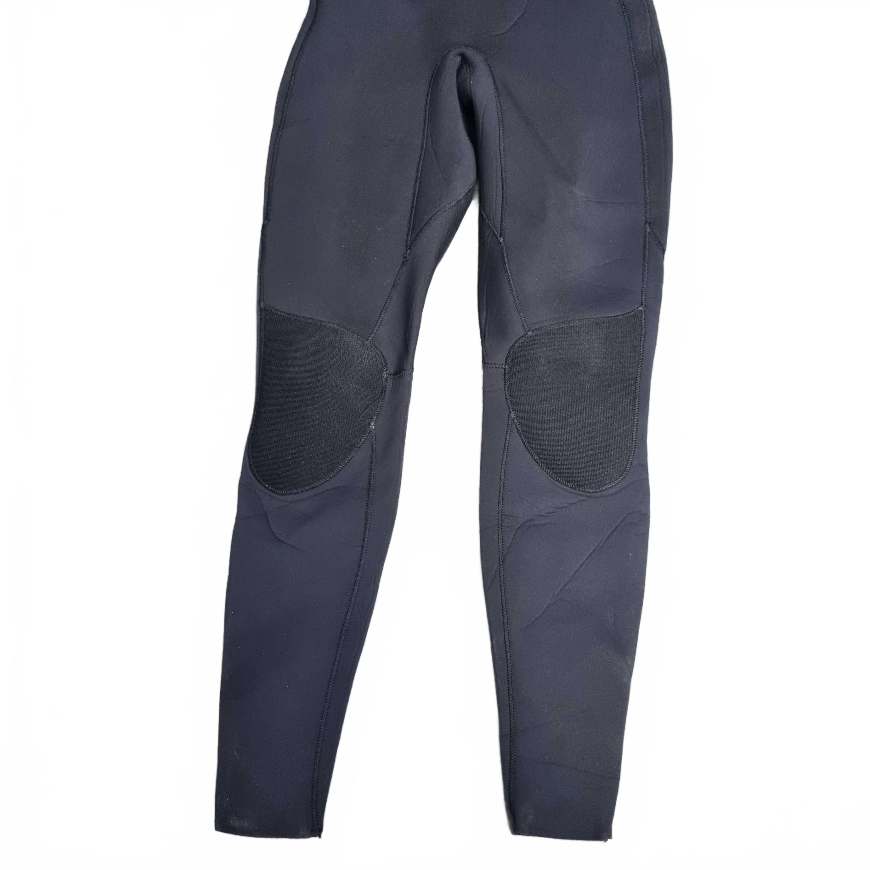 Needessentials 3mm/2mm Men’s Full Body Wetsuit Size: XL (WR 1424601)