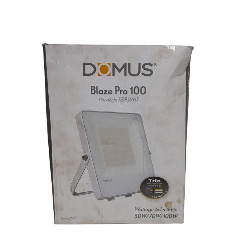 Domus Blaze Pro 100 Floodlight White in Box (MR)