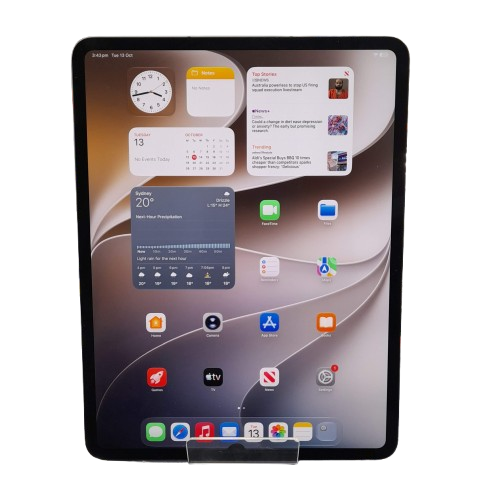 Apple Tablet Pro 13 Inch M4 Small Thumb Imperfection At Bottom Of Screen No Charger  (GE)