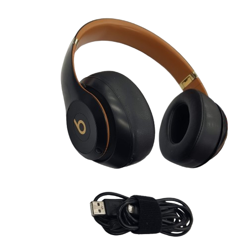 Beats Studio3 Wireless Bluetooth Headphones Black (MR) (USED)