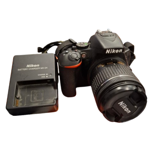 Nikon D5600 DSLR Camera With 18-55mm Lens Black (JN) (Used)