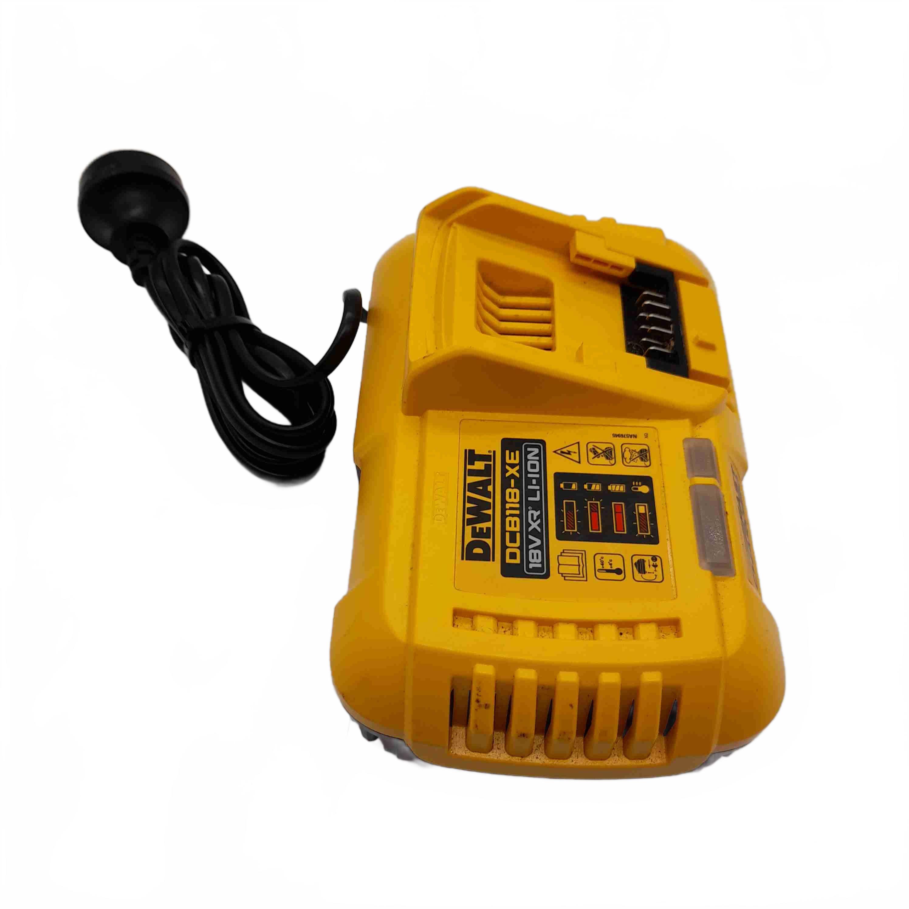 Dewalt Battery Charger Fast Charger 18V XR LI-ION DCB118-XE Good Working Condition (WL1436586)