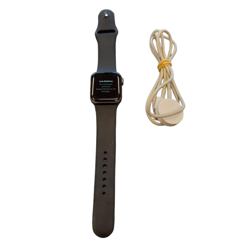 Apple Watch Series 4 40mm With Charger