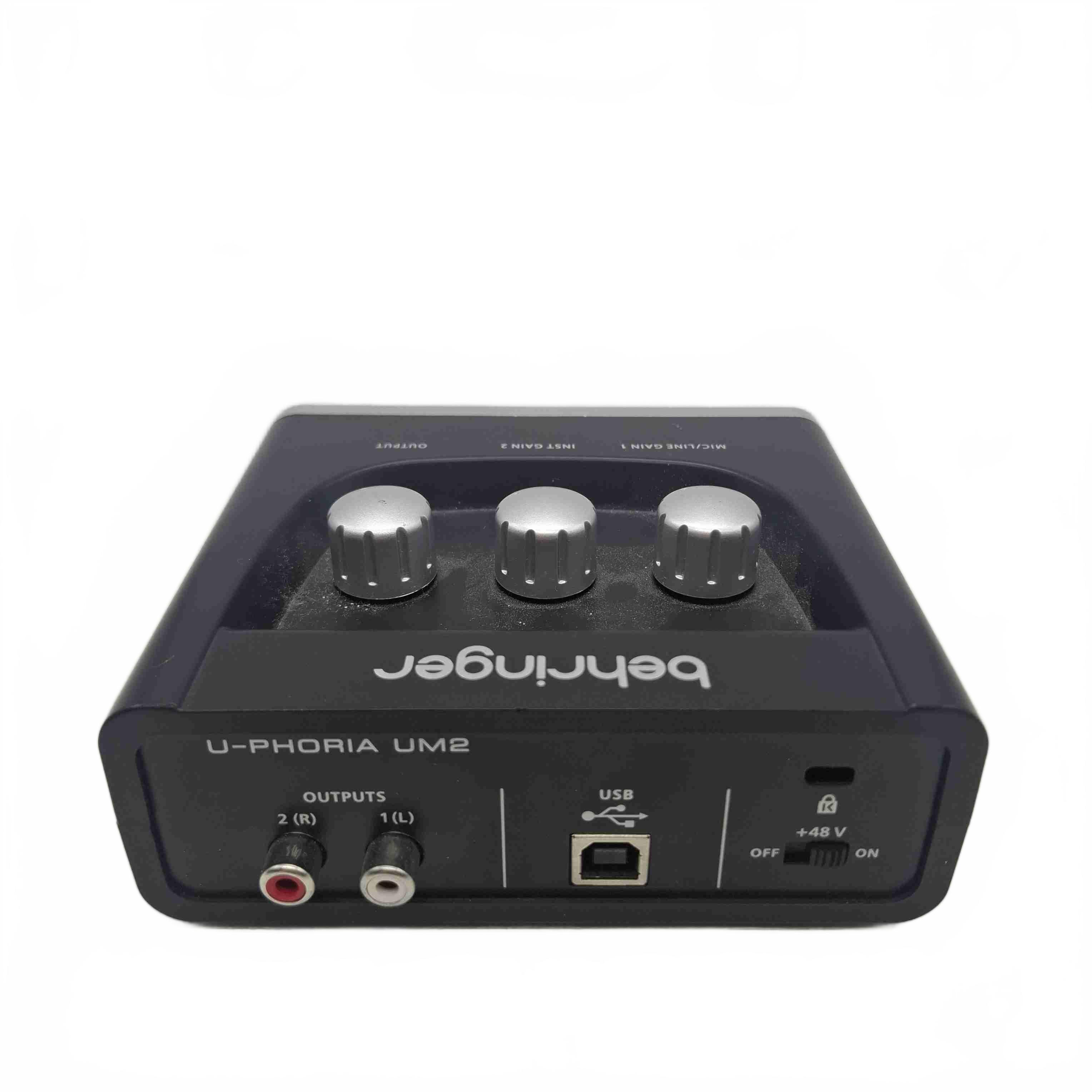 Behringer U-Phoria UM2 USB Audio Interface Black (1432665)
