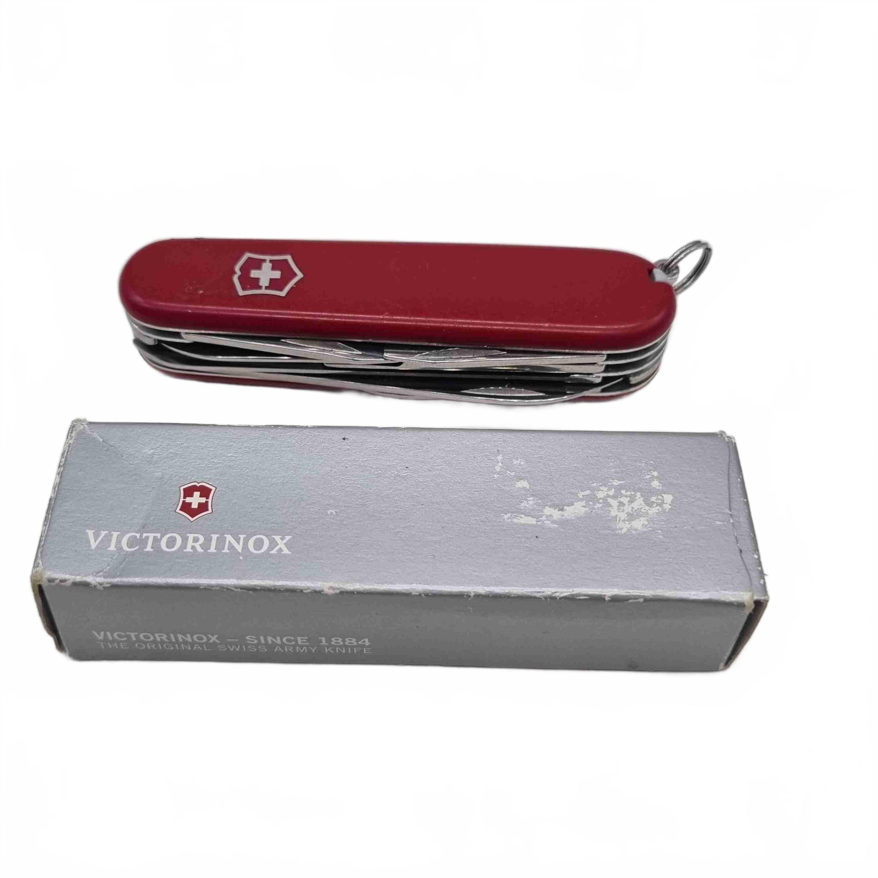 Victorinox Swiss Army Knife Huntsman Red (WR 1429145)