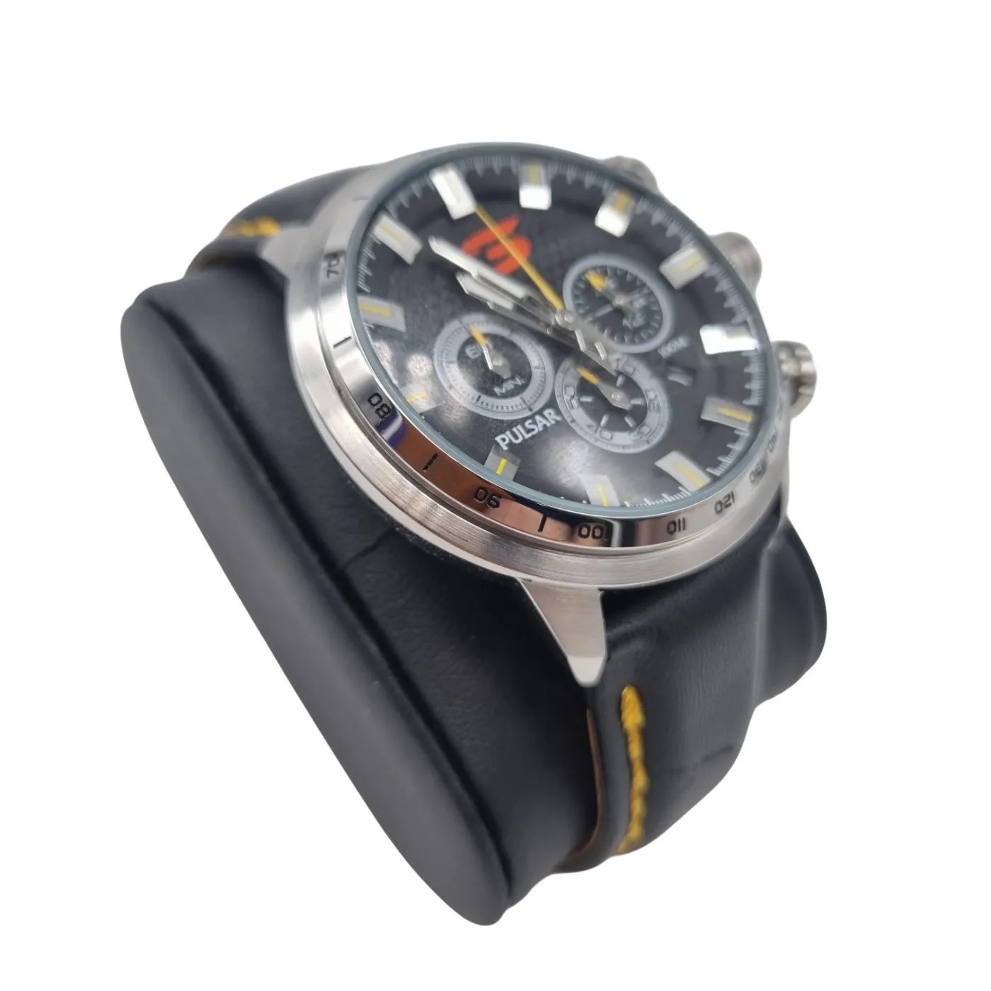 Mens Yellow Pulsar Watch V8 Supercars With Box And Helmet Case (WR 1369859)
