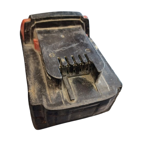 Milwaukee M18 B5 18V 5.0Ah RedLithium Battery Sold as is wear and tear bitton missing cover on front (LE)