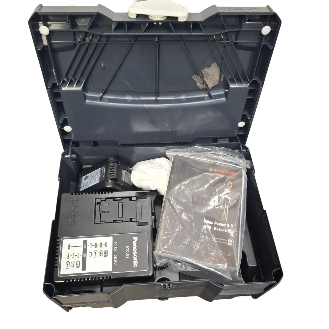 SkyloTec Milan Rescue Power Drill Kit + Case + Charger + 2 Batteries (WR 1251870)