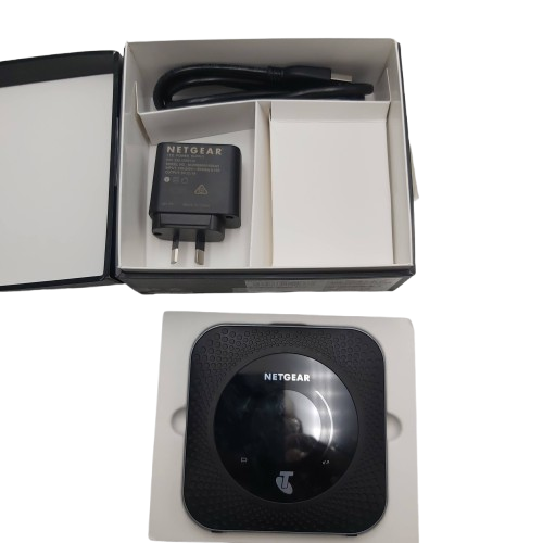 Netgear Nighthawk M1 MR1100-1TLAUS 4GX Mobile Hotspot, With Box, AC Adaptor & USBC Cable