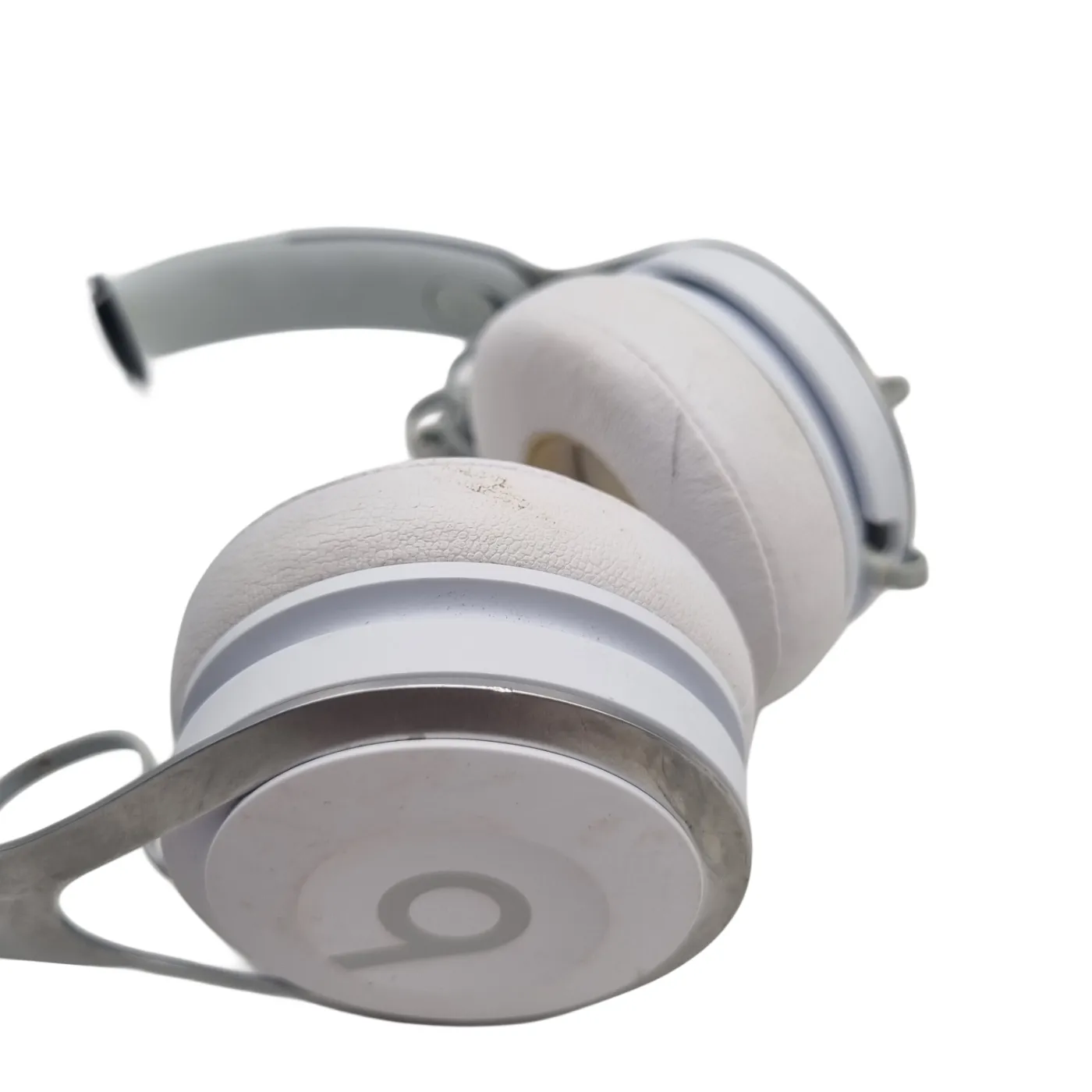 Beats Corded Headphones – Mixers MH6N2AM/A (WR1350180)