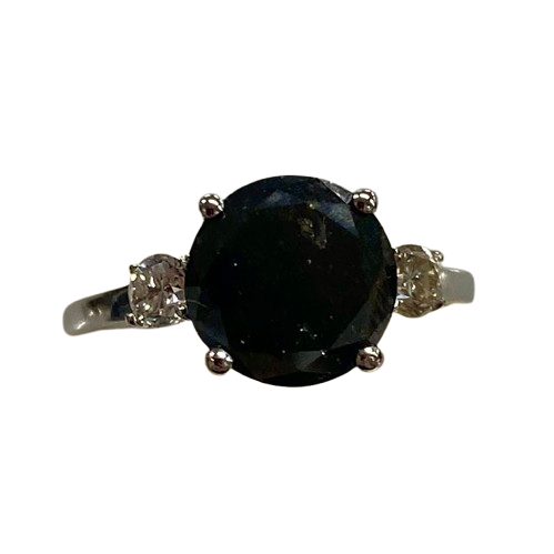 Ladies 14ct White Gold 3 Stone Diamond Ring. Single Round Brilliant 4 Claw Set Black Treated Diamond. With 2 Round Brilliant Cut Diamonds 4 Claw Set Stones On Shoulders. TDW 2.47ct. Size L/6 . With Valuation Certificate – (NG 146321)