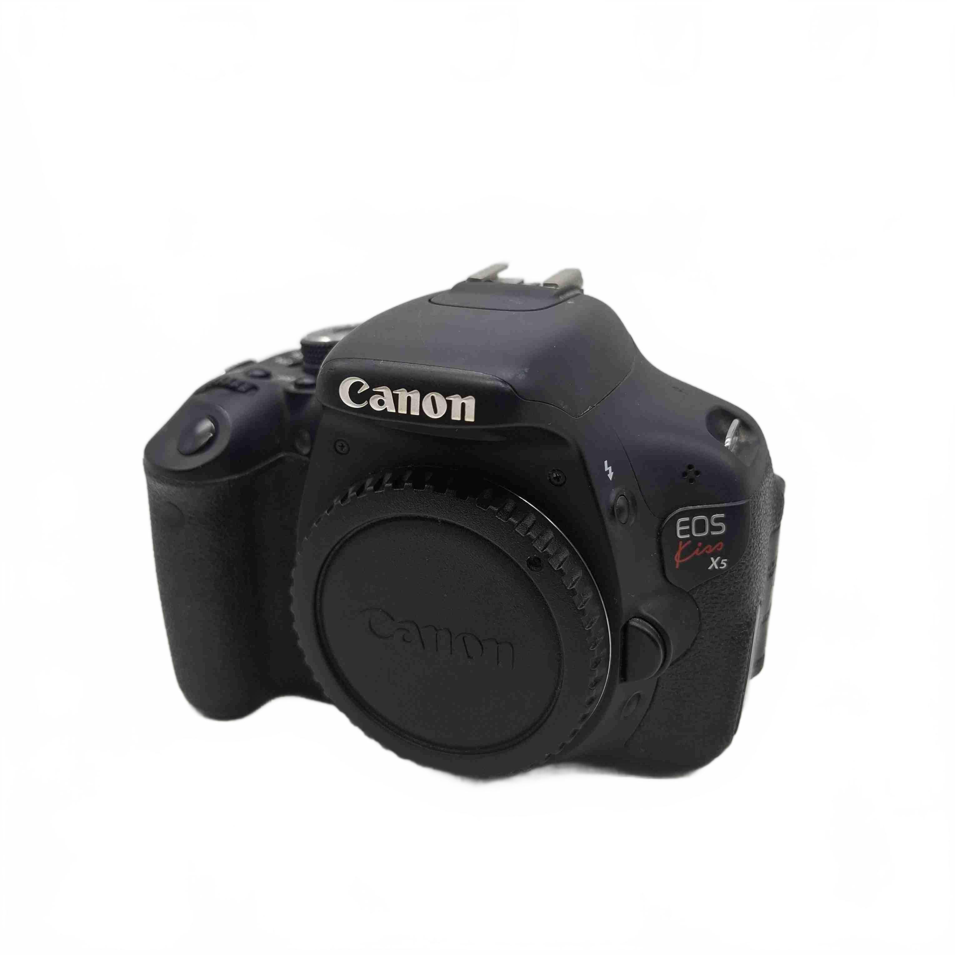 Canon EOS Rebel T3i 600D DS126311 Body Only + Generic Batteries And Charger (WR 1434519)