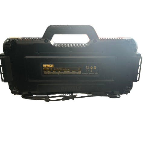 Dewalt DCB104 18V 4-Port Fast Charger (MK)