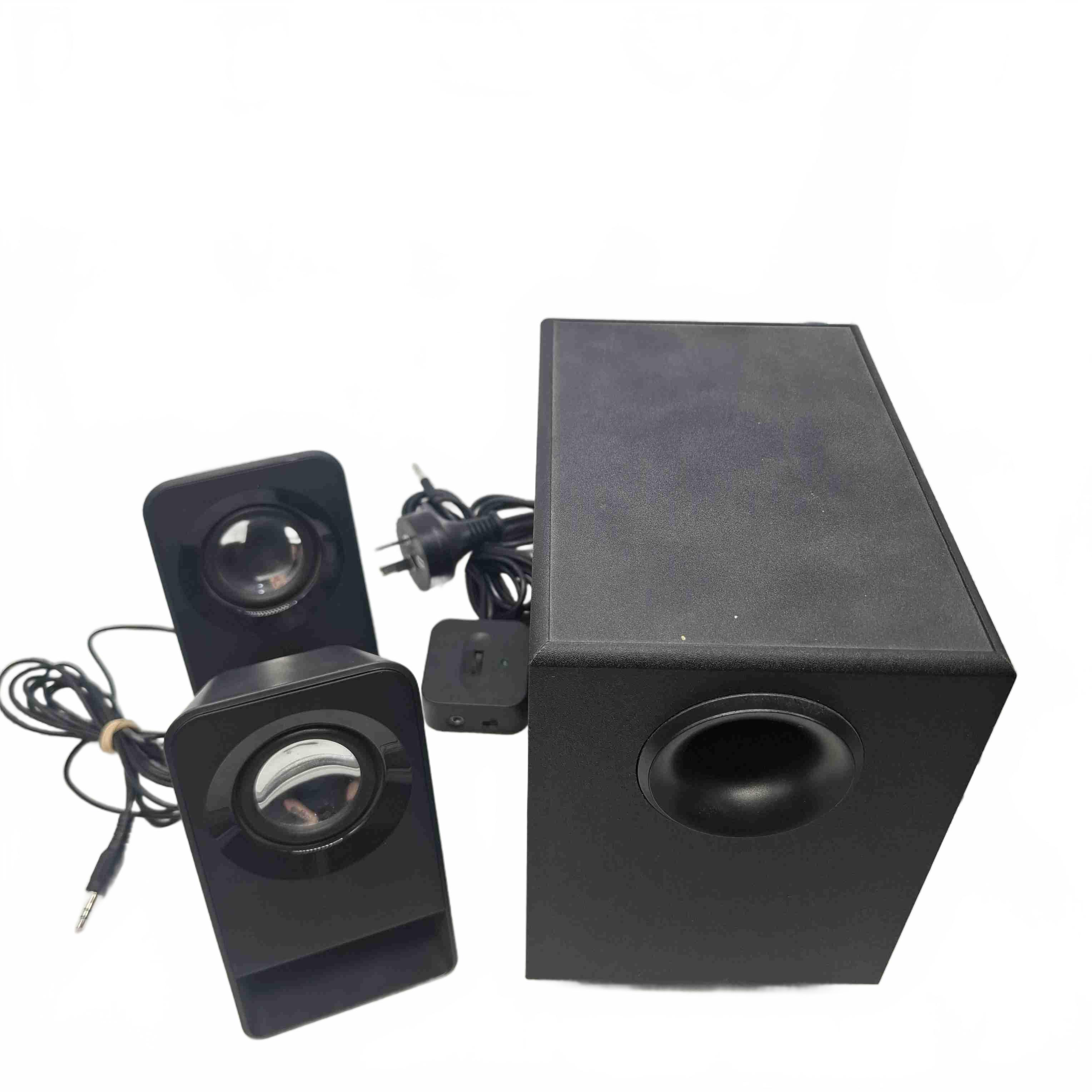 Logitech Compact Speaker System S-00143 + L&R Speakers (WR 1432664)