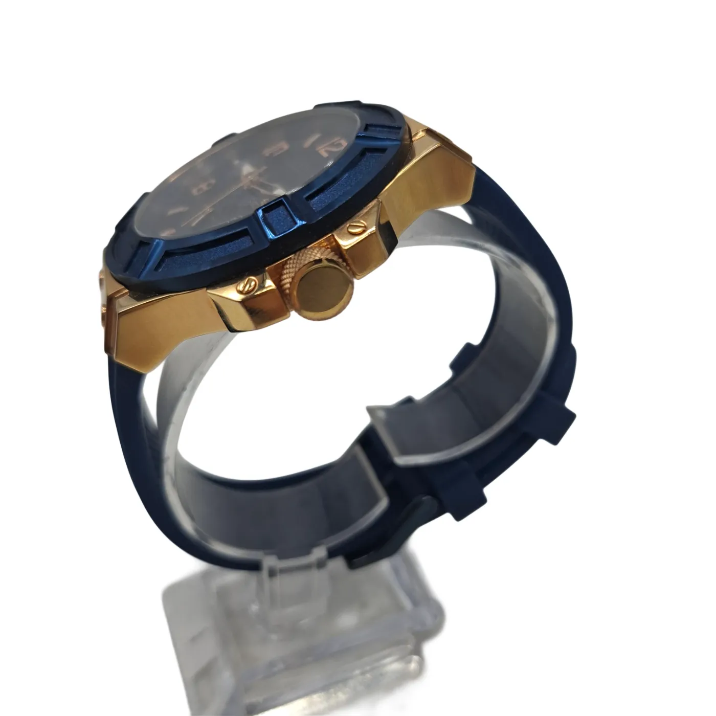 GUESS Men’s Rigor Blue Dial Watch W0247G3 (WR 1399892)