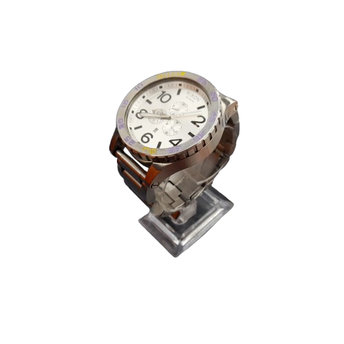 Stylish men’s Nixon 51-30 Chrono Silver Watch (LN)