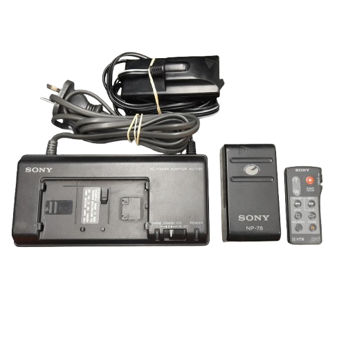Sony CCD-TR305E Handycam Video 8 Camcorder with Battery, Battery Charger, Cables and Carry Bag (MR)