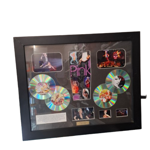 Framed Photo Pink 230/499 Black Framed 4 CD (JN)