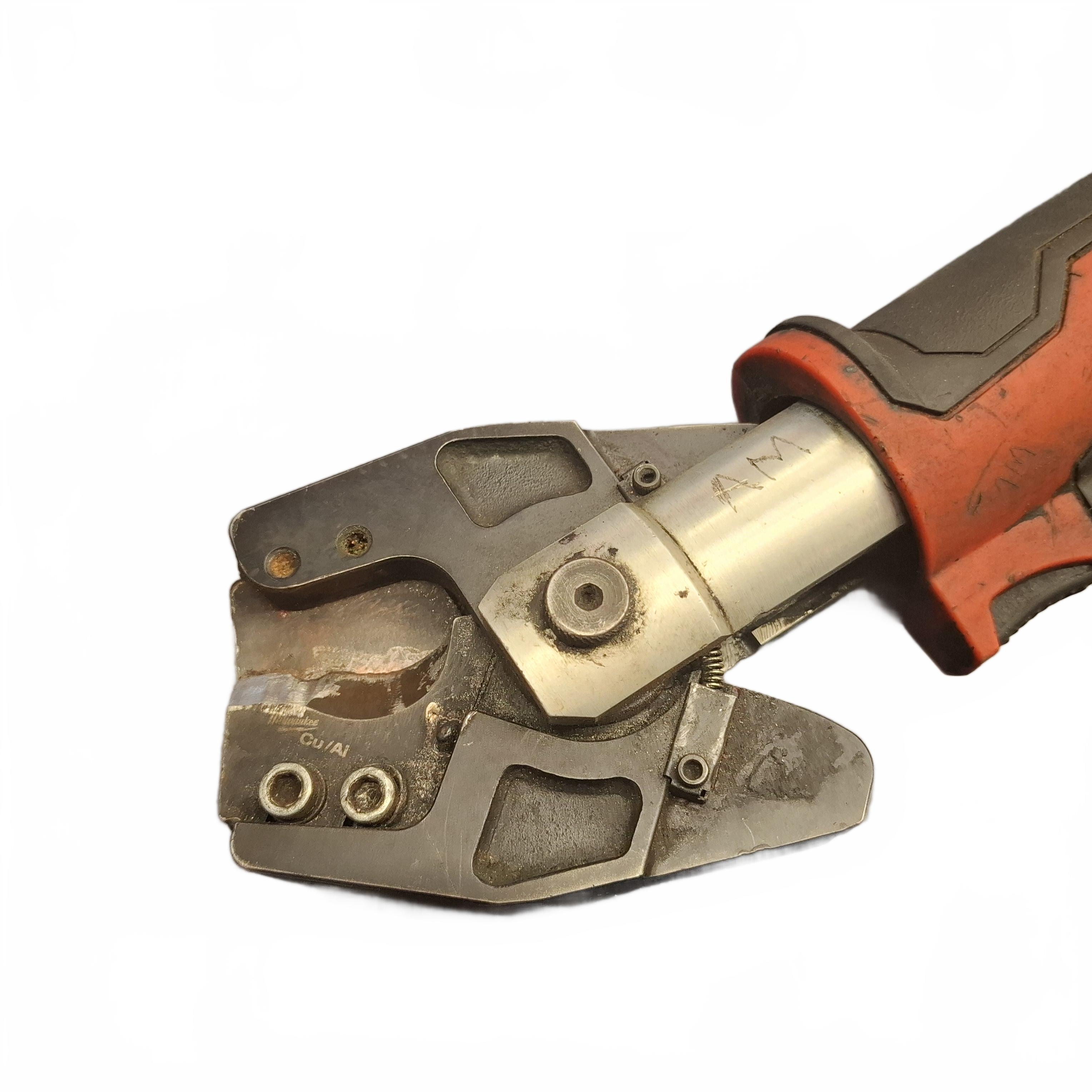 Milwaukee M18 Force Logic 6T Cable Cutter M18HCC (JN)