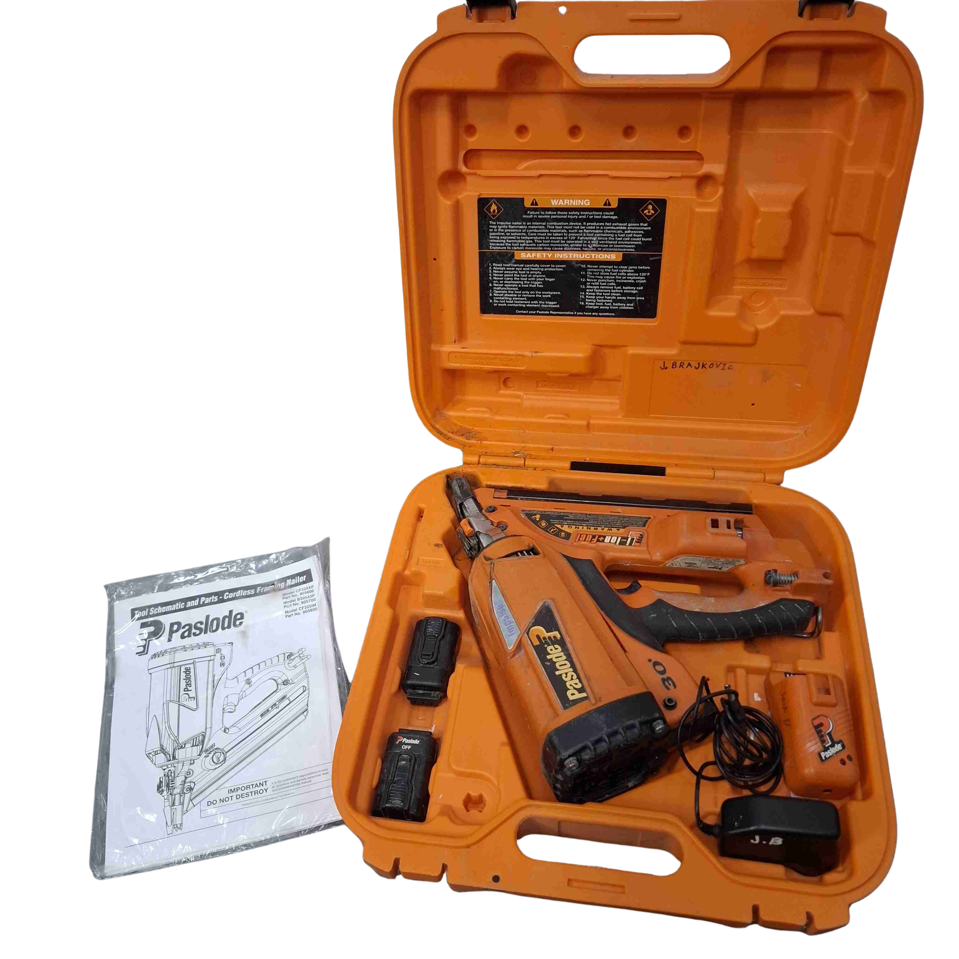 Paslode Nailgun B20543P + Hard Case + 2 Batteries + Charger (WR 1427529)