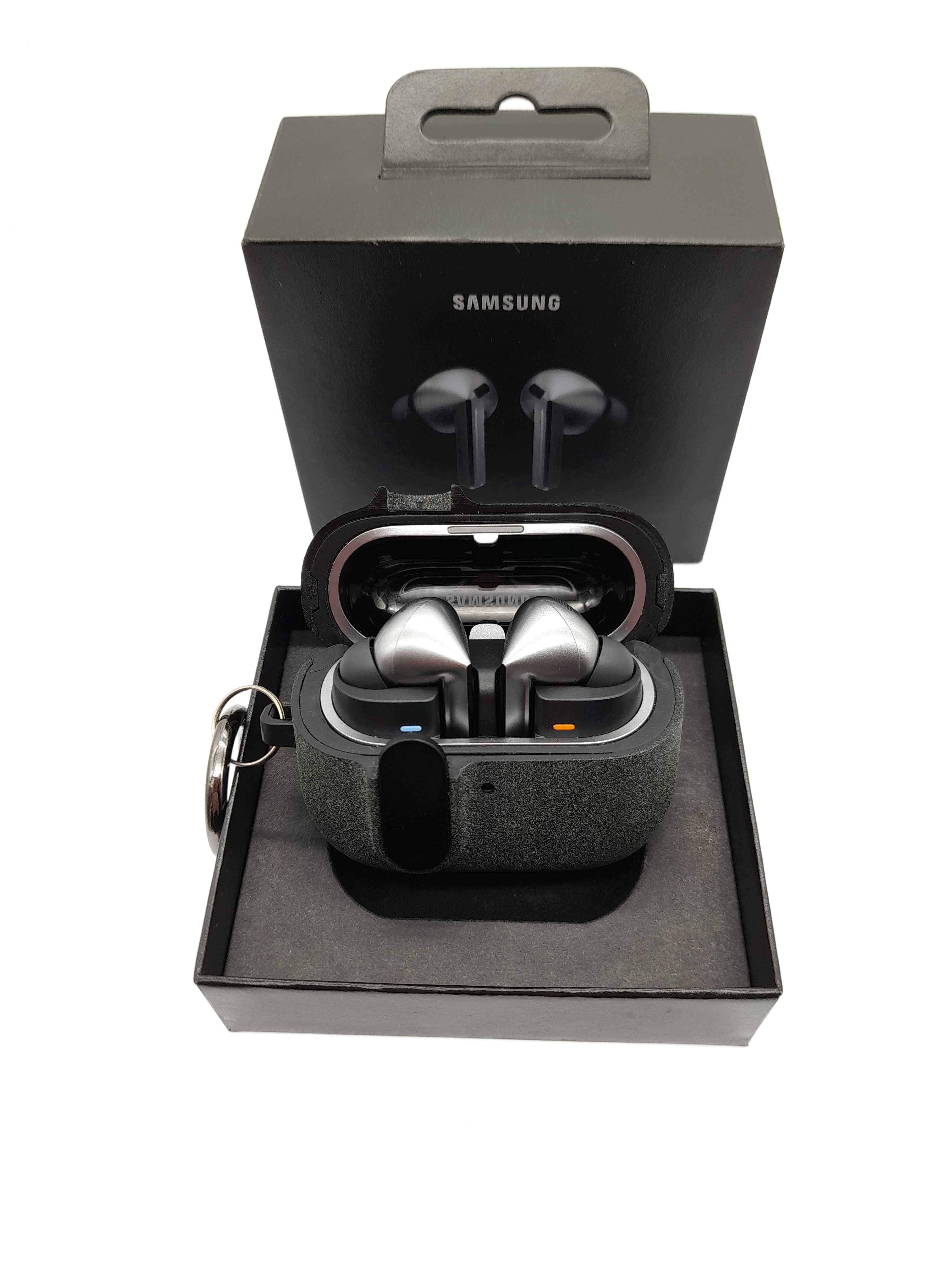 Samsung Bluetooth Galaxy Buds3 Pro SM-R630 Black In Grey Case In Box Great Working Condition (WL1434423)