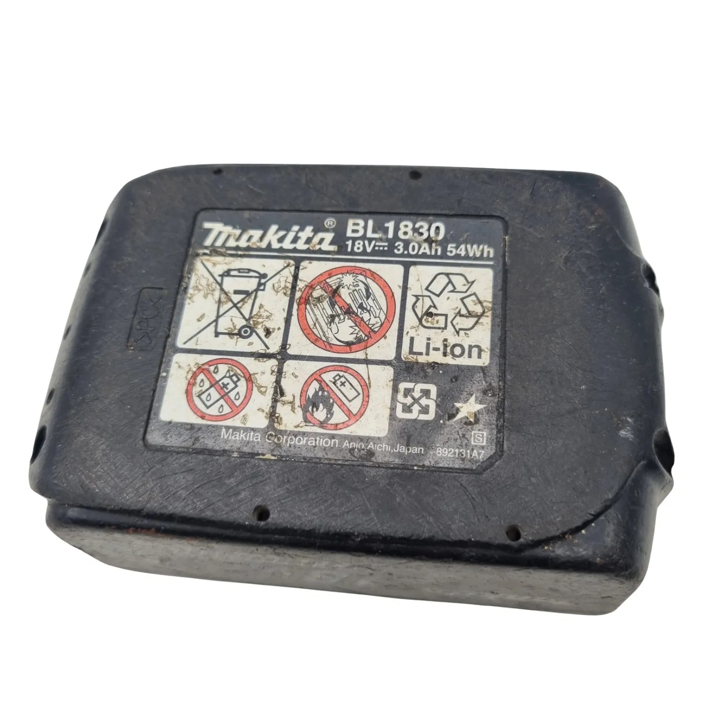 Makita 18V 3.0Ah Lithium-Ion Battery BL1830B (WR 1415179)