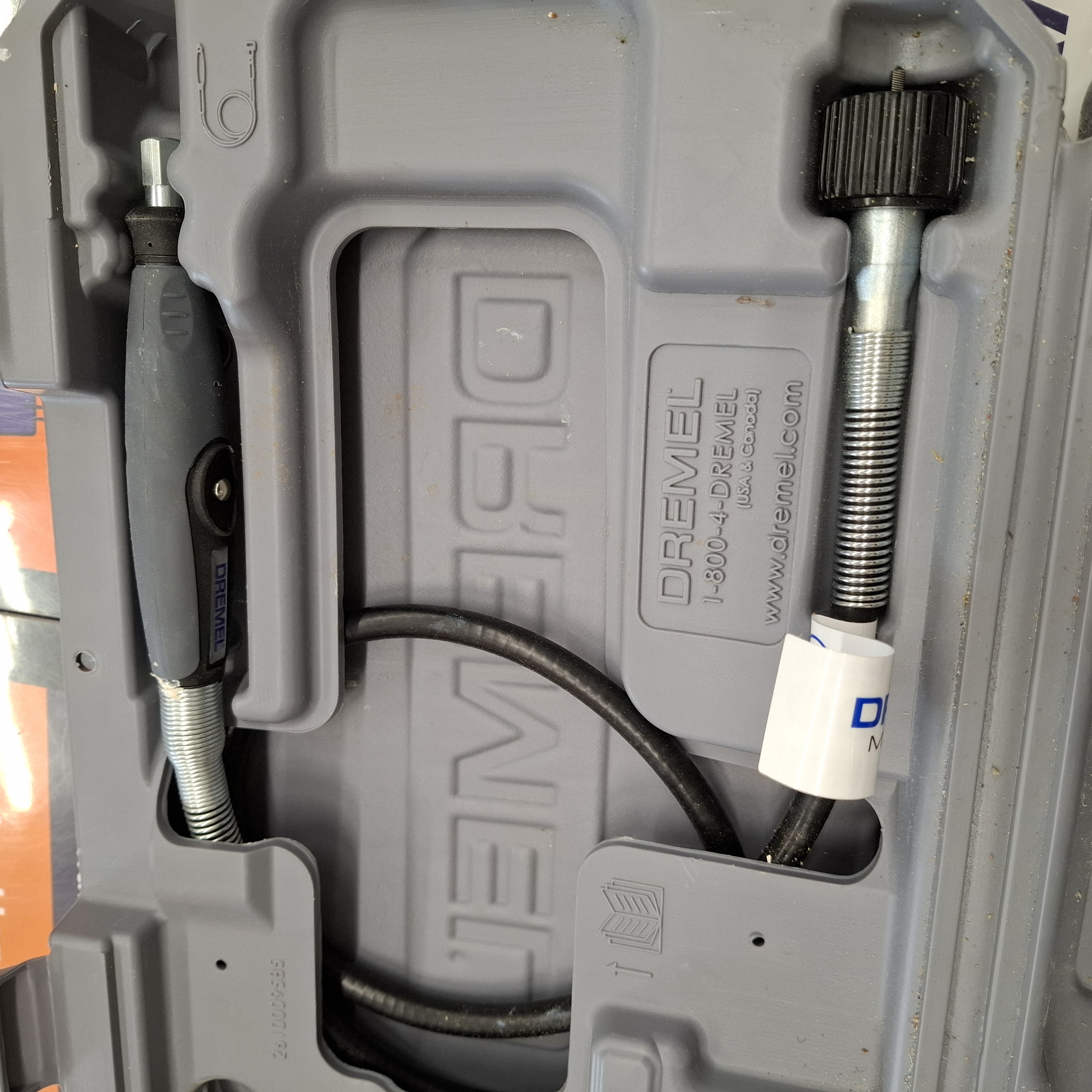 Dremel 3000 Rotary Tool (JN)