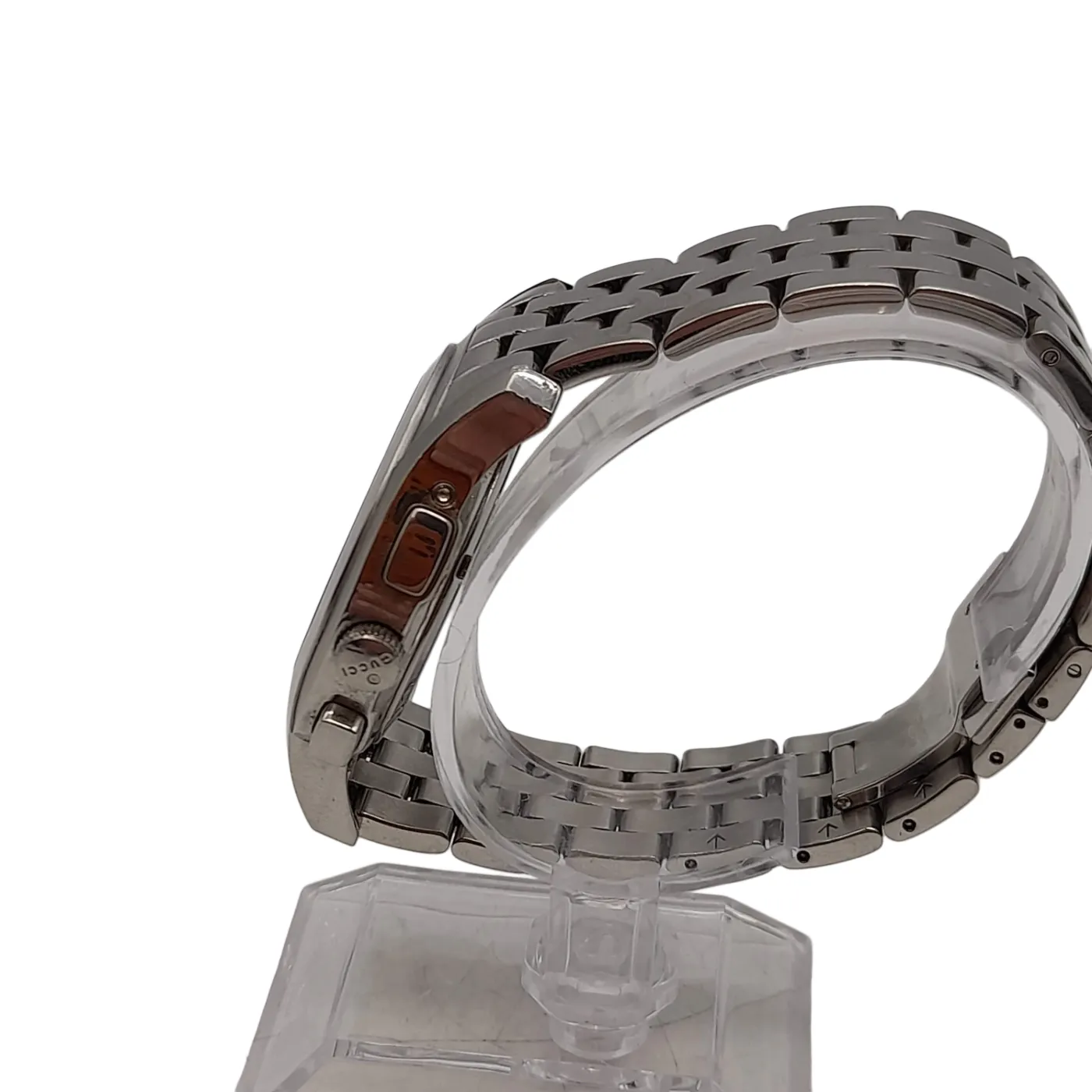 Gucci Chrono 5500 Men’s Silver Watch Light Scratches on Face (WL141515)