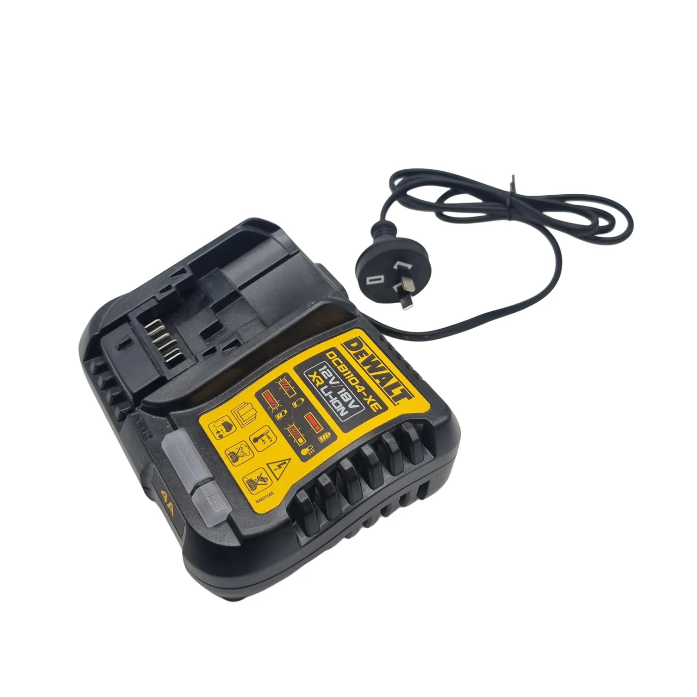 DEWALT DCB1104-XE Tool Battery Charger (WR)
