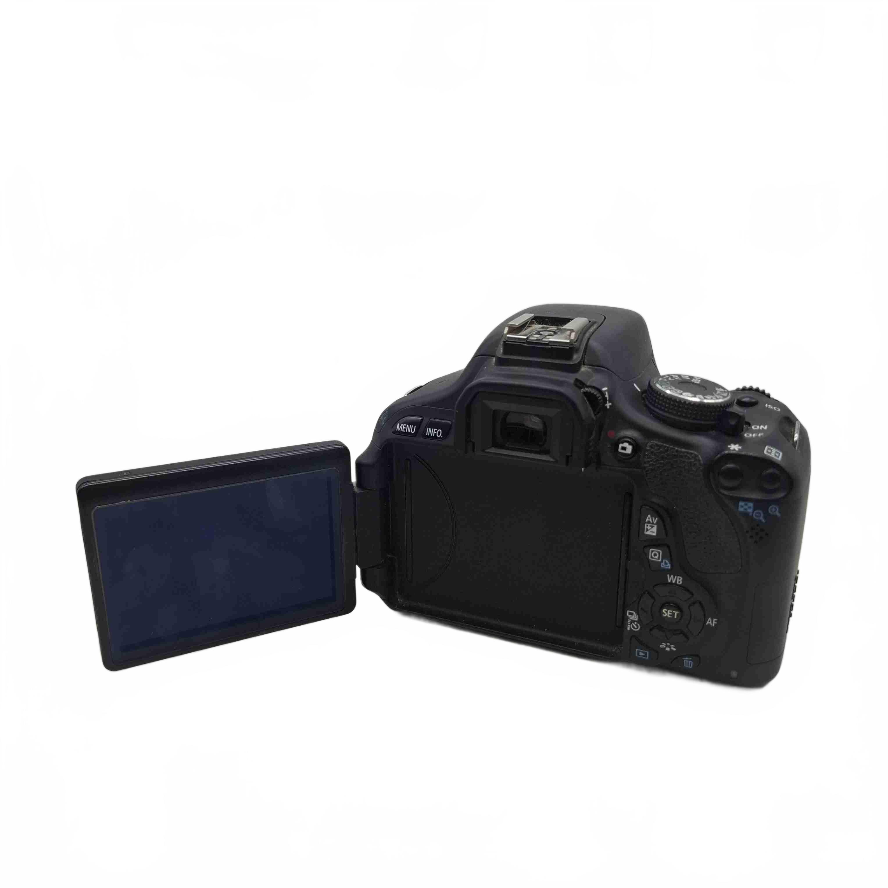 Canon EOS Rebel T3i 600D DS126311 Body Only + Generic Batteries And Charger (WR 1434519)