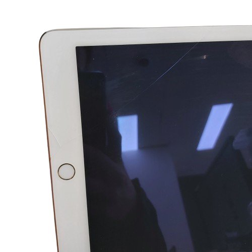 Apple Ipad Air 2 64GB Minor Crack Bottom Left Hand Corner Of Screen WiFi Only (CP)