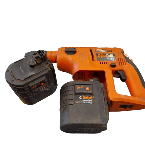 Ramset Dyna Drill 524 With 2 Batteries, Charger And Case (GE)