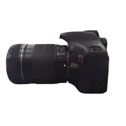 Canon Camera With EFS18-135mm Lens (DS126271) With Battery And Strap