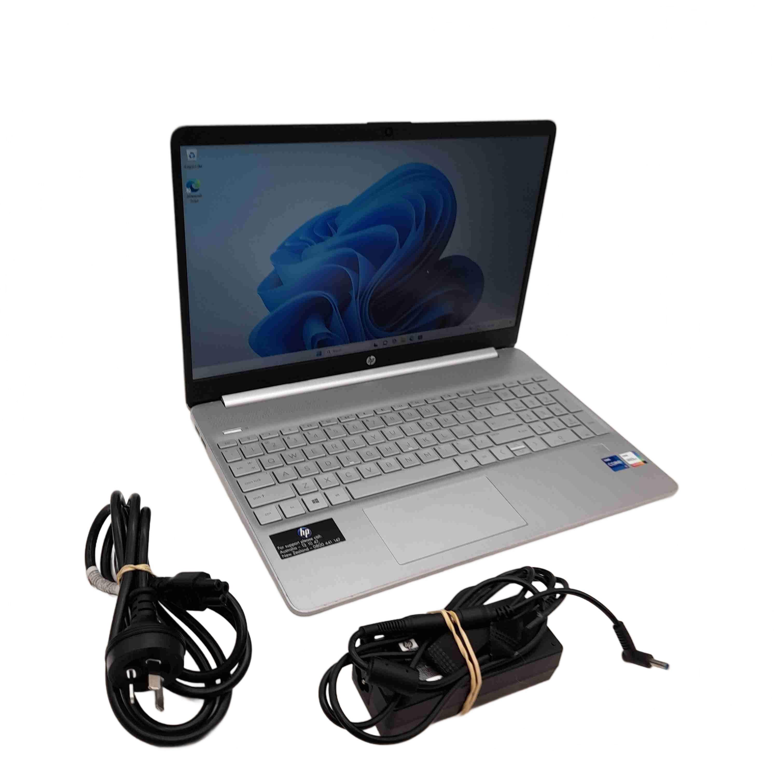 Hp Laptop 15-SFQ204ITU + Charger – Intel Core I7, 8GB Ram, 256GB SSD (WL 1434545)
