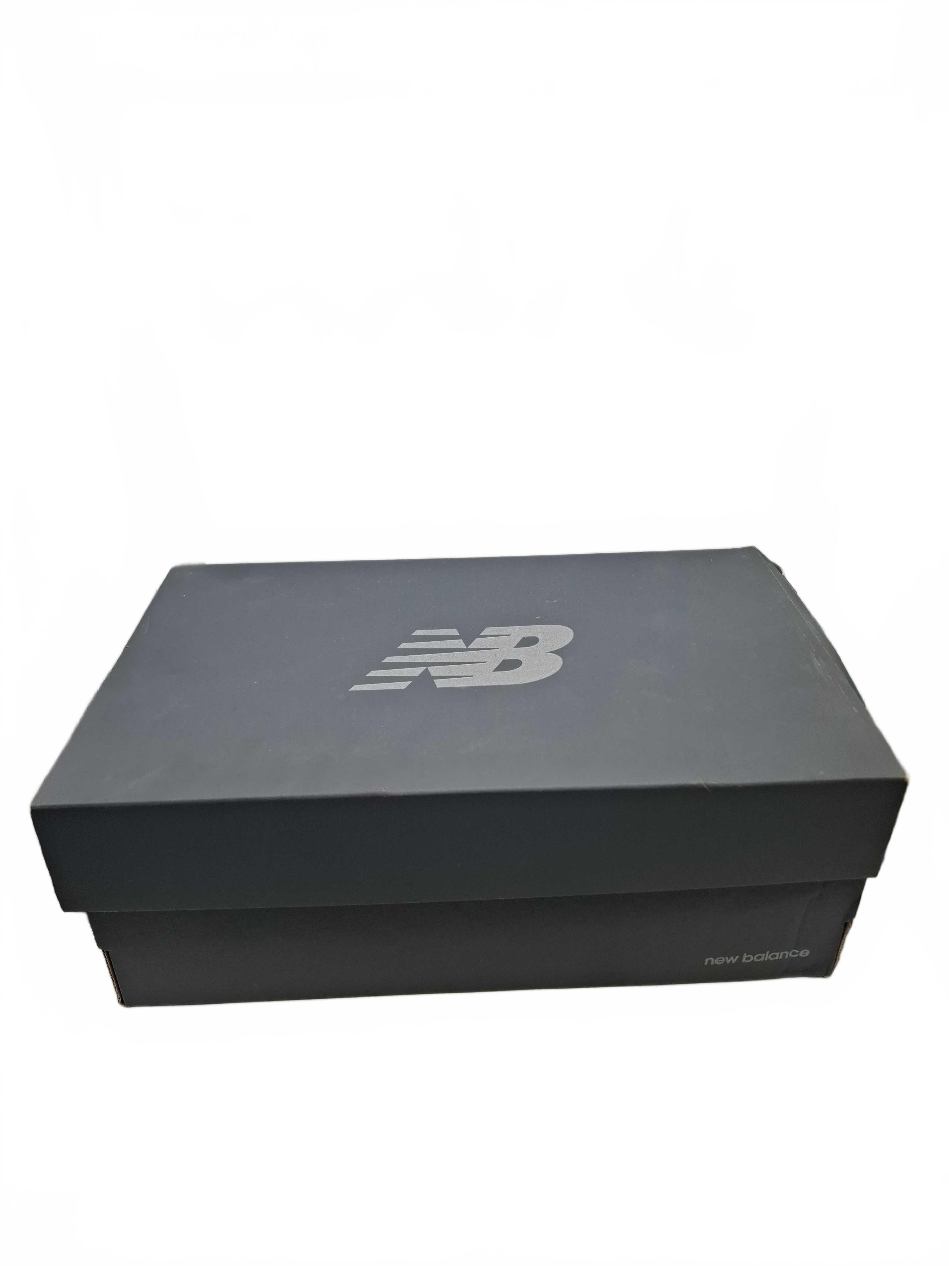 New Balance Shoes BB550HL1 Size – Mens US 10, WMNS US 11.5 + Box (WR 1428191)
