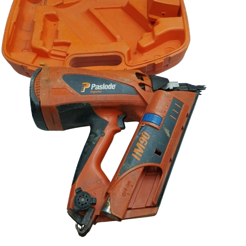 Paslode Nail Gun IM90 With 2 Batteries + Charger (NA)