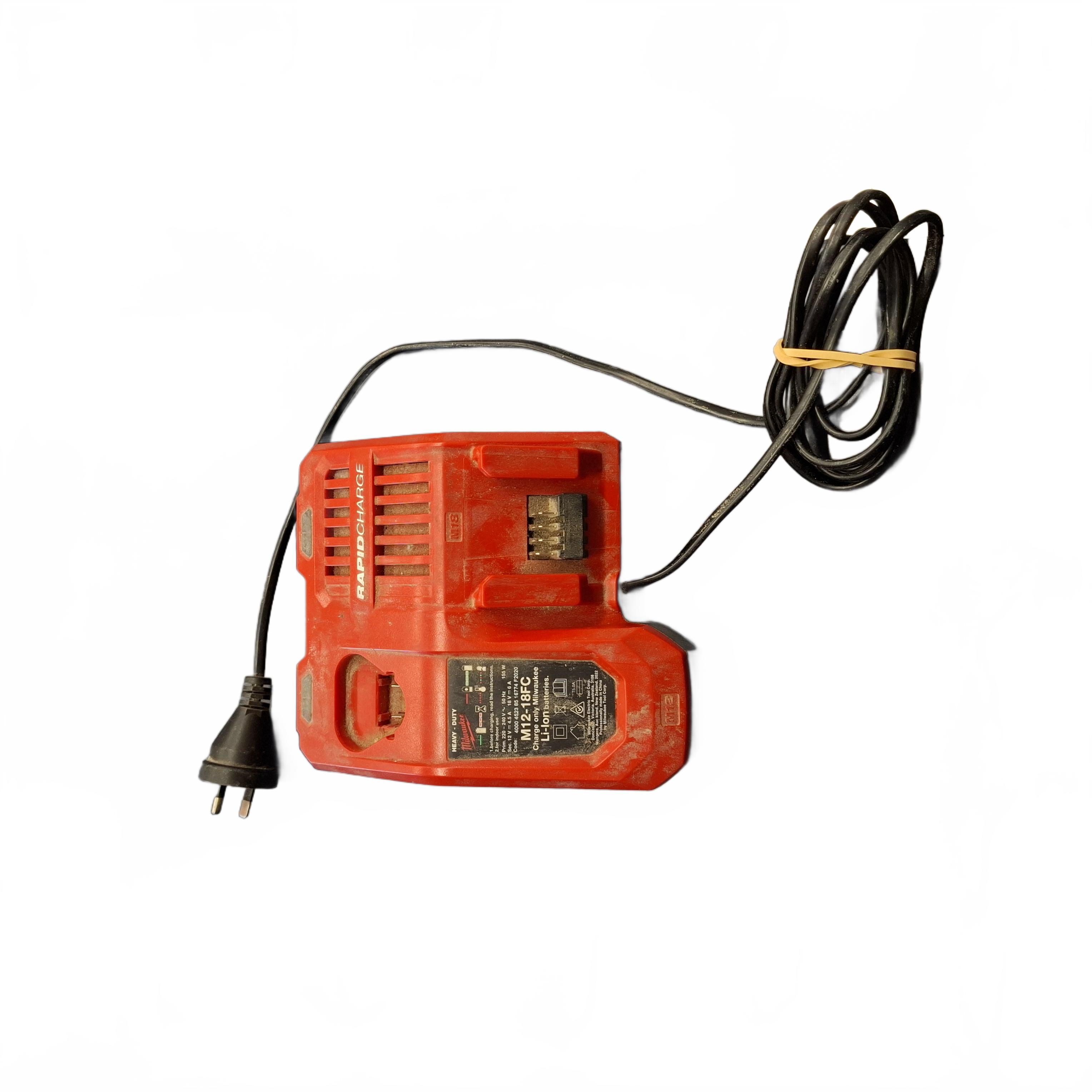 Milwakee Battery Charger M12-18FC (1430374) (JN) (Used)