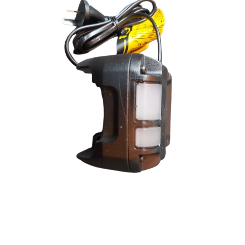 Dewalt DCB1102-XE Battery Charger – Very Good Condition (CP)