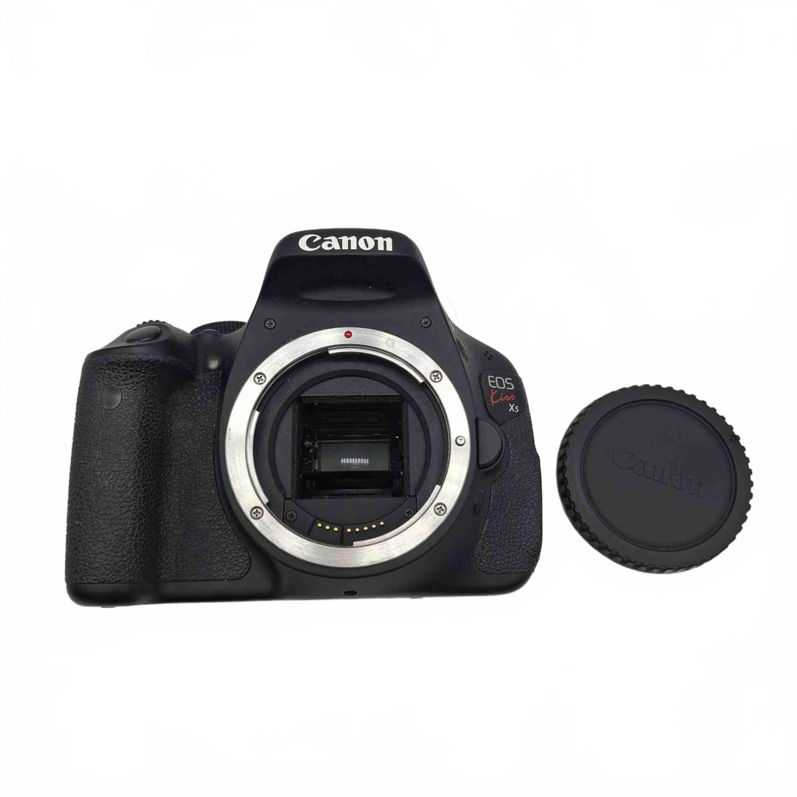 Canon EOS Rebel T3i 600D DS126311 Body Only + Generic Batteries And Charger (WR 1434519)