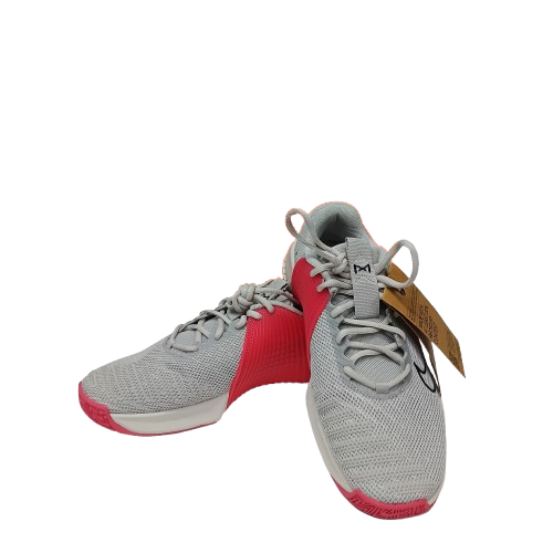 Nike Metcon 9 Size Us 8.5 White Fierce Pink + Box (CP 1405251)