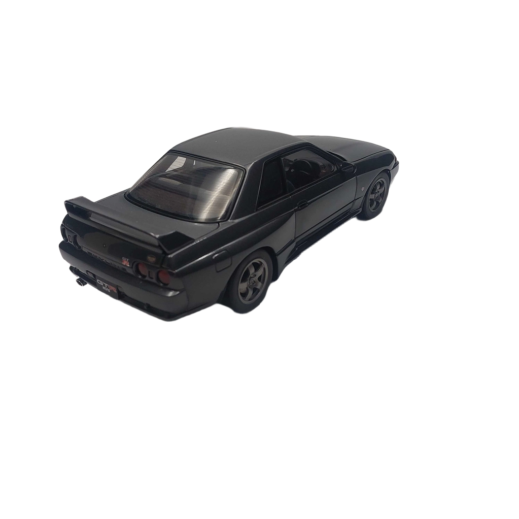 Auto Art Model Car Nissan Skyline GT-R Grey (GB1424626)